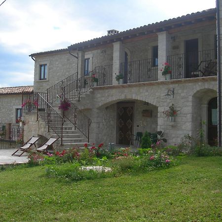 Agriturismo Borgo San Martino Abbateggio Εξωτερικό φωτογραφία