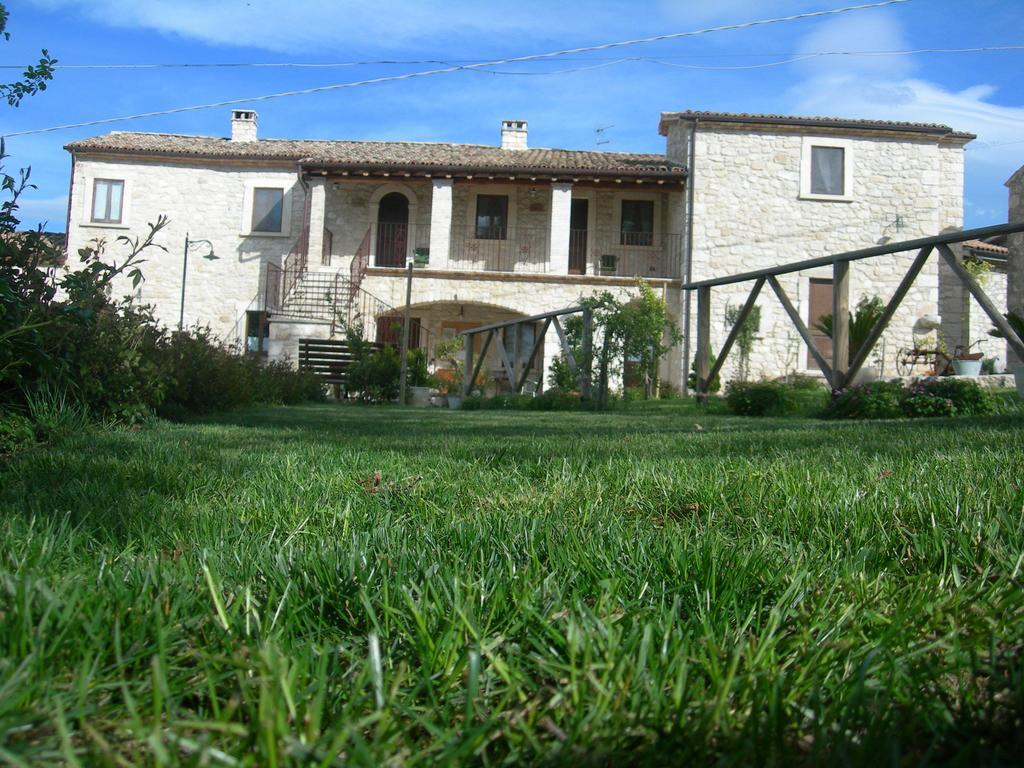 Agriturismo Borgo San Martino Abbateggio Εξωτερικό φωτογραφία