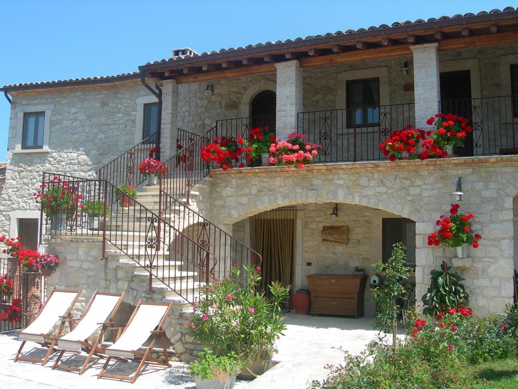 Agriturismo Borgo San Martino Abbateggio Δωμάτιο φωτογραφία